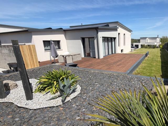 Superbe Maison contemporaine lumineuse avec terrasse et suite parentale – à découvrir ! TREGLONOU 29