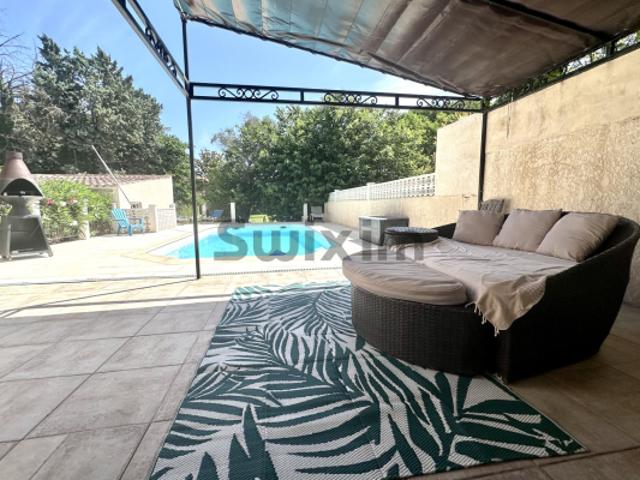 Superbe maison de 171,30m2 en plein centre d' AIGUES MORTES