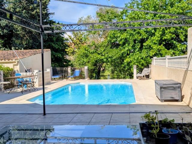 Superbe maison de 171,30m2 en plein centre d' AIGUES MORTES 171m² Aigues Mortes