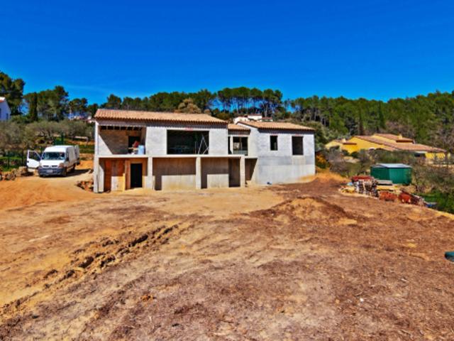 Superbe maison de maçon de 190 m2 hors d'eau hors d'air sur
