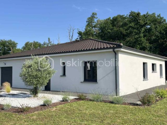 Superbe maison de plain pied sous garantie décennale