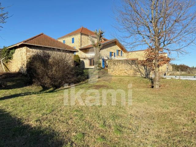 Superbe maison en pierres à Châteauneuf de Galaure
