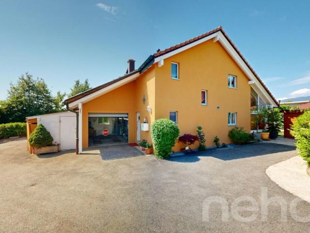 Superbe maison familiale avec piscine et cuisine d'été au calme
