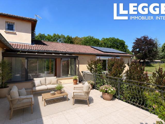 Superbe maison familiale de 257.86 m² à Orléat