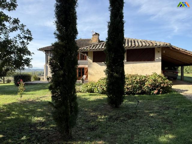 Superbe Maison Familiale Pleine de Charme 204m² Lombez