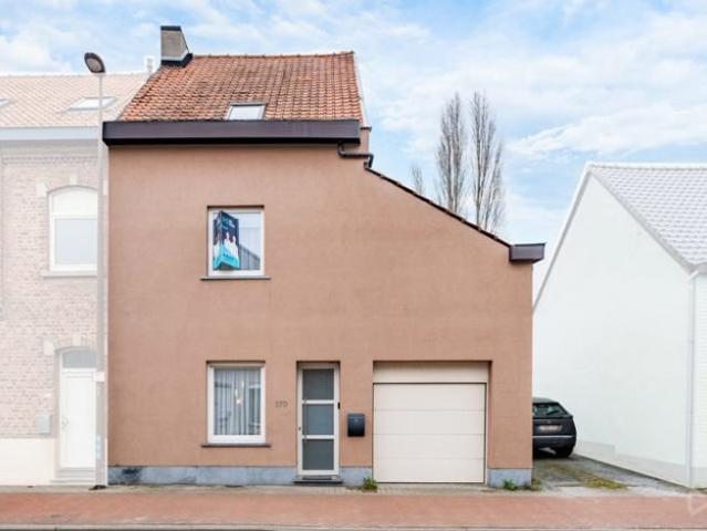 Superbe Maison rénovée de 4 ch avec terrasse, jardin et Gar