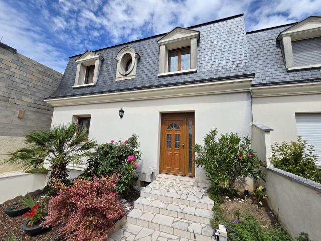 Superbe Mansart familial dans un secteur calme et recherché