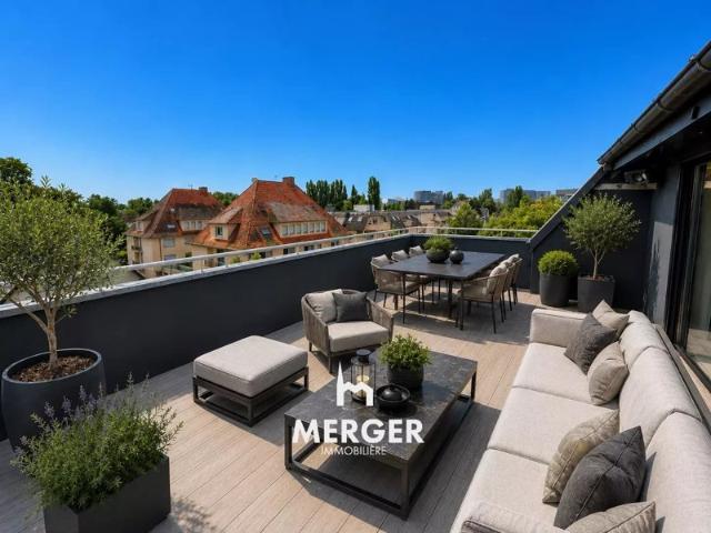 SUPERBE ATTIQUE CLIMATISE, 65 m² de TERRASSES