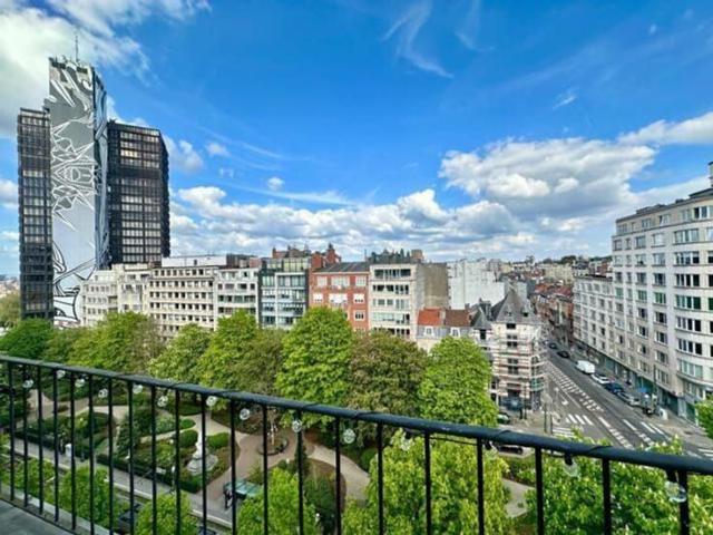 Superbe appartement meublé – Vue Bois de la Cambre – Avenue