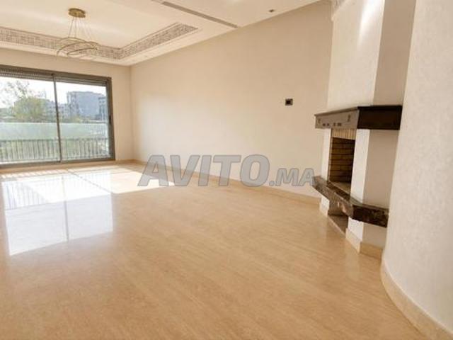 Superbe appartement moderne de 89 m² à Casablanca