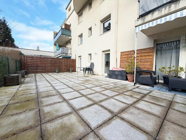 Superbe appartement avec terrasse de 67 m2 et garage