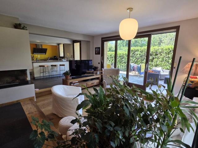 Superbe appartement avec terrasse et jardin