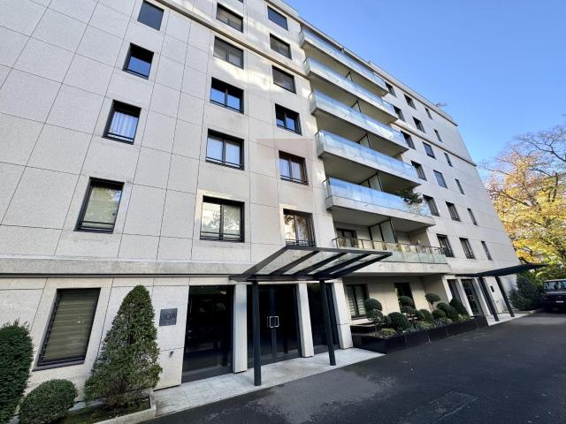 Superbe appartement à deux pas du centre ville Leonard Properties SA