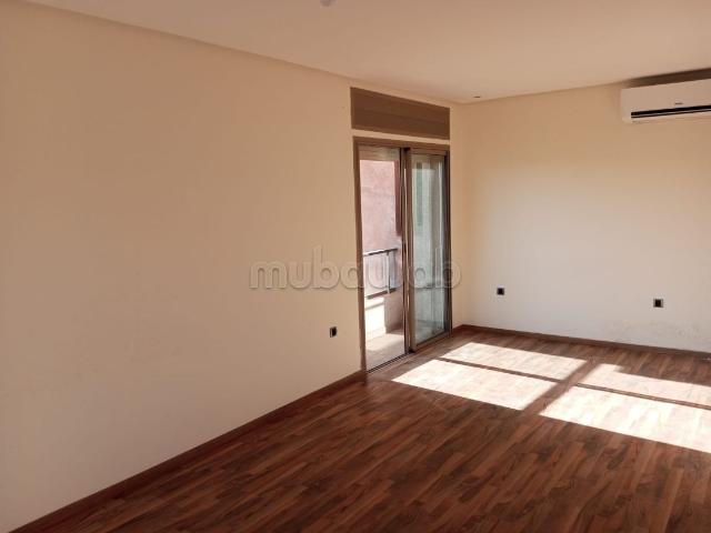 Superbe appartement à louer à Boulevard Med 6.3 pièces confortables. Piscine et service de Conciergerie