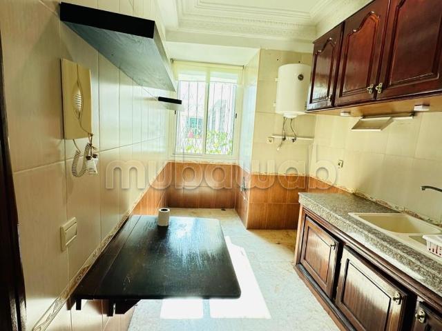Superbe appartement à louer à Hay Palestine. Surface de 80 m². Avec ascenseur