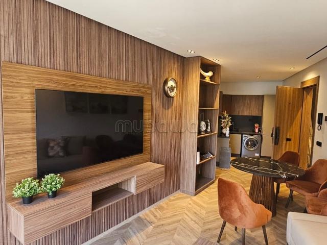 Superbe appartement à louer à Oasis. Surface totale 45 m². Meublé