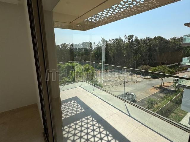 Superbe appartement à louer à Souissi