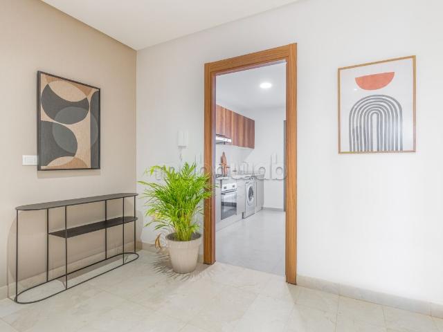 Superbe appartement à vendre à Ain Diab Extension. 3 chambres. Ascenseur et terrasse