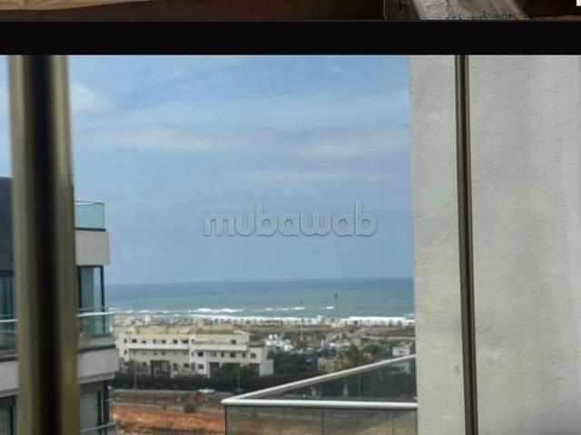 Superbe appartement à vendre à Ain Diab. Surface totale 130 m². Avec ascenseur