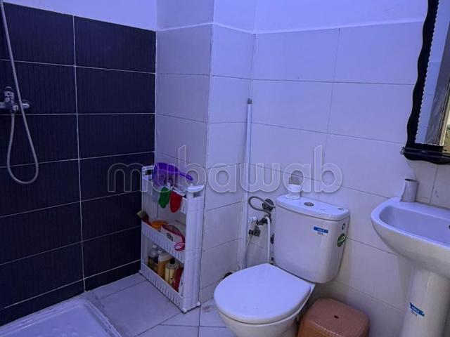 Superbe appartement à vendre à Dar Bouazza. Surface de 56 m². Meublé