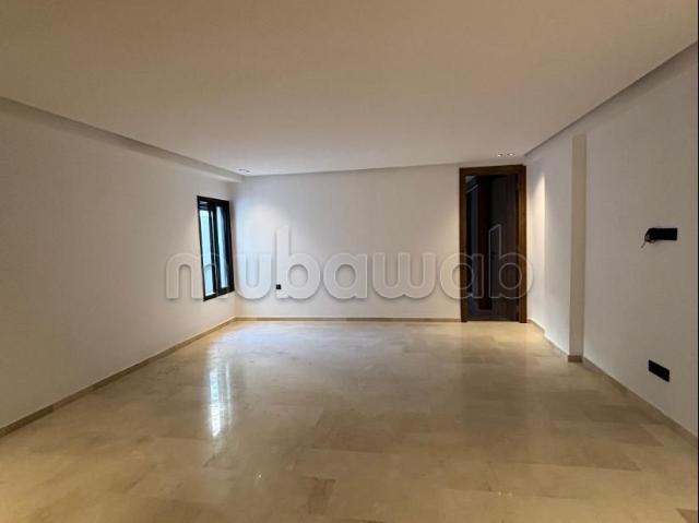 Superbe appartement à vendre à Les Hôpitaux. 1 belle chambre. Prestation de conciergerie, air conditionné