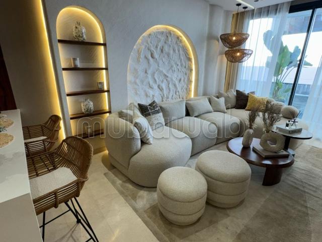 Superbe appartement à vendre à Les princesses. Surface totale 45 m². Cheminée et climatisation