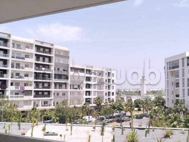 Superbe appartement à vendre à Riyad. 3 chambres agréables. Parking et terrasse