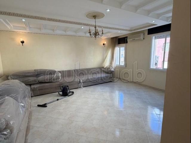 Superbe appartement à vendre à Tanja Balia. 3 chambres agréables