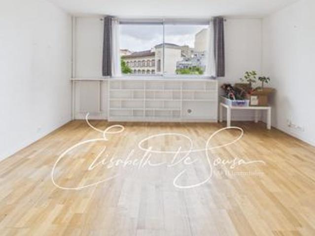 Superbe appartement dans résidence verdoyante