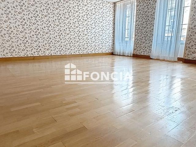 Superbe appartement de 118 m² avec ascenseur, garage et jardin privatif
