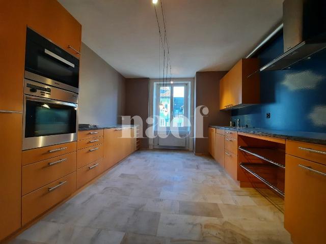 Superbe appartement de 2.5 pièces proche de la gare