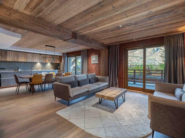 Superbe appartement de 4 chambres à 40 mètres de la piste. 160m² Les Allues Méribel