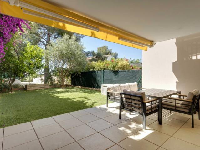Superbe appartement en RDJ à vendre à La Ciotat