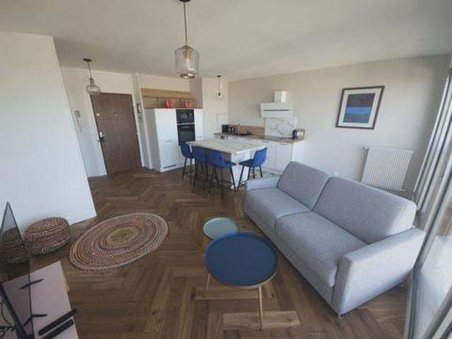 Superbe appartement entièrement rénové