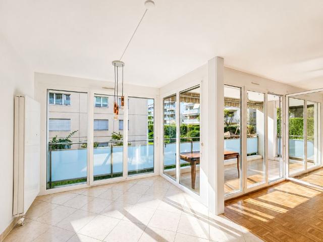 Superbe appartement familial proche des Organisations Internationales