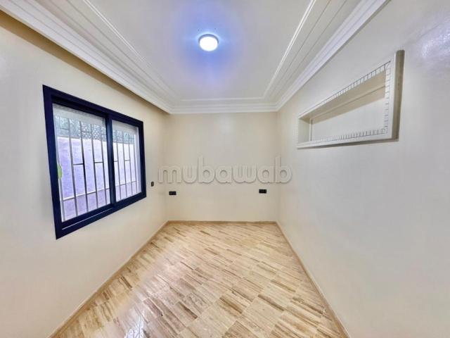 Superbe appartement rénové à louer –Triangle d’Or