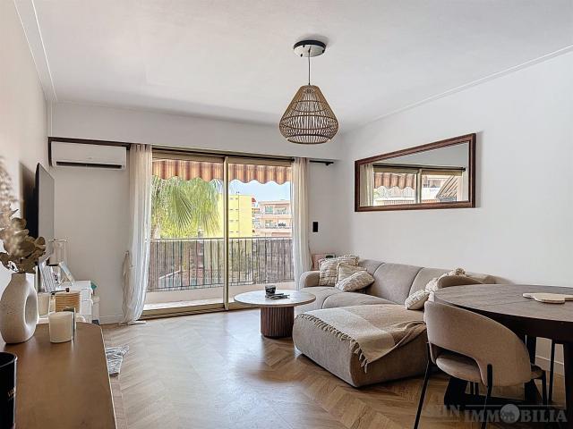 Superbe appartement sur Cagnes sur Mer 3 pièces de 69 m² dan. 69m² Cagnes sur Mer