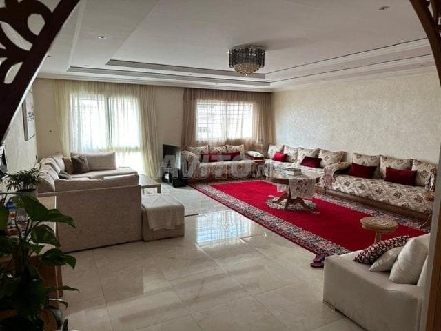 Superbe appartement spacieux et lumineux à Wifak