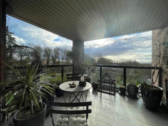 SUPERBE APPARTEMENT T4 AU HAUTMONT