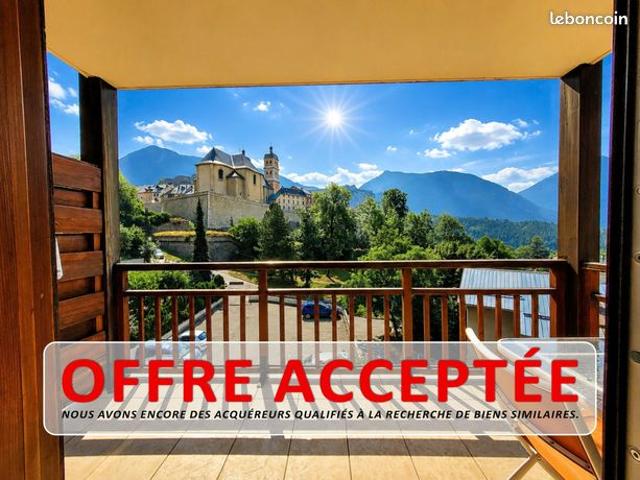 Superbe appartement T4 en duplex traversant