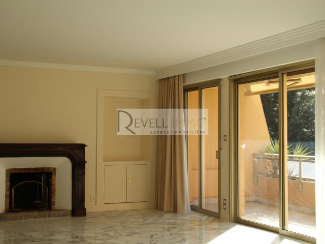 APPARTEMENT 4 PIECES 154 m2 NICE 06100 CIMIEZ