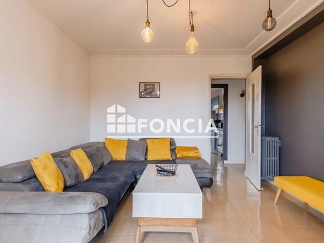 Superbe appartement T3 en centre ville dans la verdure