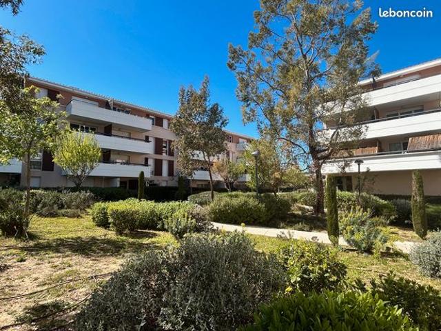 Superbe Appartement T3 traversant à Château Gombert