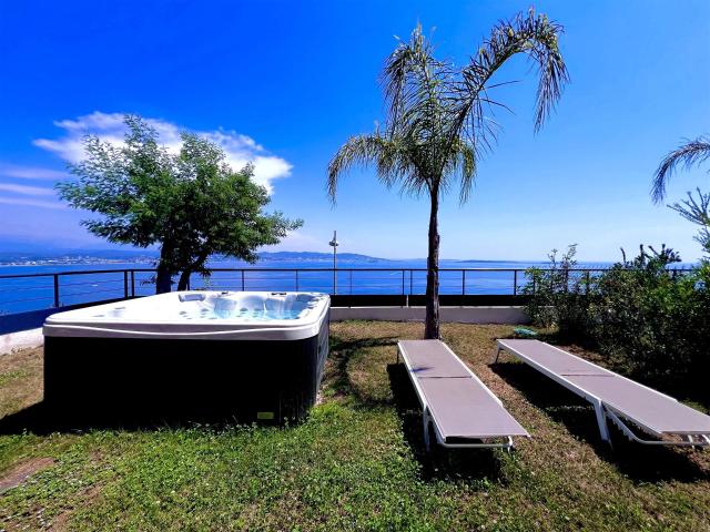 Superbe appartement vue mer à Théoule sur Mer. 126m² Théoule sur Mer
