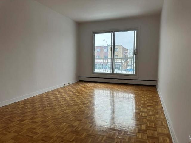 Superbe appartement 3 1/2 situé au cœur de LaSalle