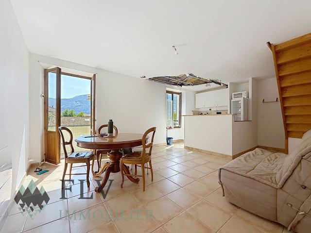 Superbe appartement 3 pièce s situé au village de Clans 06420