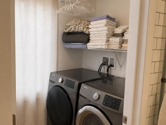 Superbe appartement 4 1/2 style condo à louer dans un secteur recherché de Blainville. 2 chambres, 1 Salle de bain