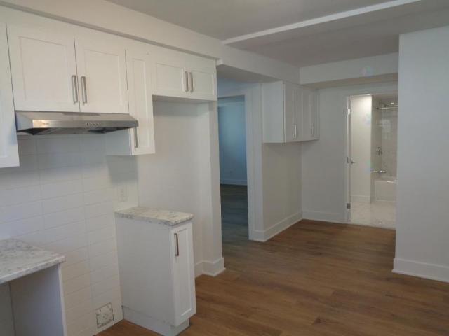 Superbe Appartement 4 ½ Style Condo