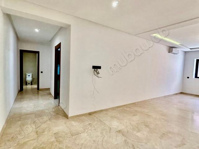 Superbe appartement 90 m² à louer à Samlalia. Deux chambres, belle Piscine