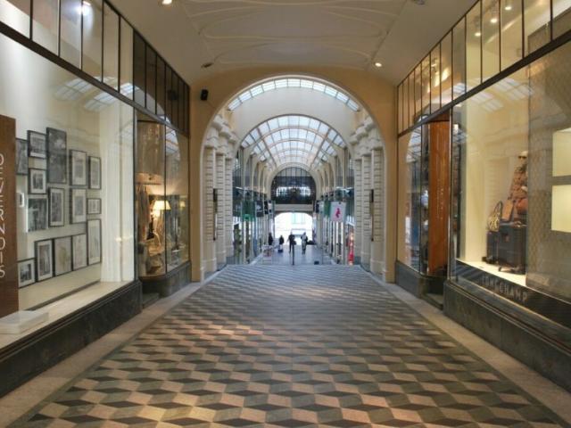 Superbe arcade dans la Galerie St François